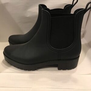Chelsea Waterproof Boots